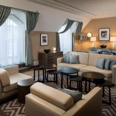 Отель Hilton Vienna Plaza Вена комната для гостей фото 8