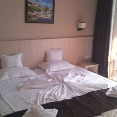 Villa Mare Hotel Солнечный берег комната для гостей фото 2