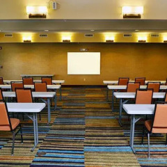 Отель Fairfield Inn & Suites Effingham