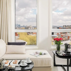 Отель H10 London Waterloo 4* Улучшенный люкс с различными типами кроватей фото 2