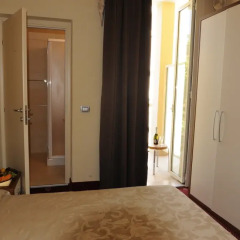 In Hotel комната для гостей