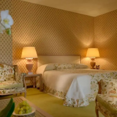 Grand Hotel Villa Castagnola 5* Улучшенный номер с различными типами кроватей