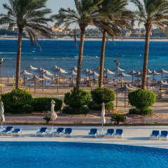 Отель Cleopatra Luxury Resort Makadi Bay пляж фото 3