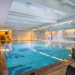 Xing Hai International Hotel бассейн