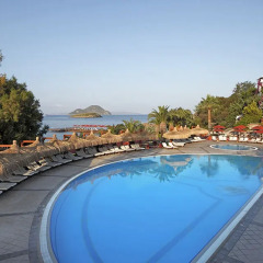 Отель Kadikale Resort – All Inclusive бассейн фото 2