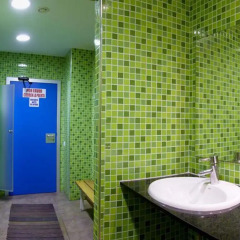 Отель UHC Spa Aqquaria Family Complex Испания, Салоу - 2 отзыва об отеле, цены и фото номеров - забронировать отель UHC Spa Aqquaria Family Complex онлайн ванная фото 4