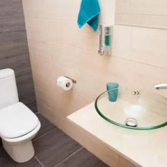 Гостиница FriendHouse Хостел в Москве 7 отзывов об отеле, цены и фото номеров - забронировать гостиницу FriendHouse Хостел онлайн Москва ванная фото 2