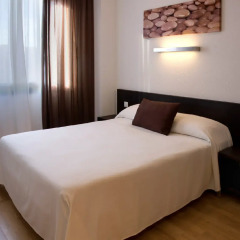 Отель Compostela Suites 3* Апартаменты с двуспальной кроватью