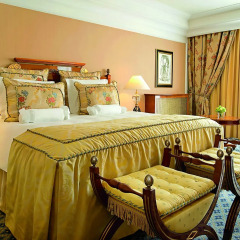 Гостиница The Ritz-Carlton, Moscow 5* Студия Делюкс с двуспальной кроватью