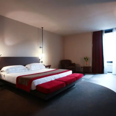 Отель IH Hotels Milano Ambasciatori 4* Люкс с различными типами кроватей фото 2