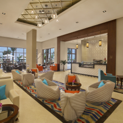 Отель DoubleTree by Hilton Resort & Spa Marjan Island интерьер отеля фото 2