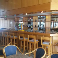 Kapetanios Bay Hotel гостиничный бар фото 3