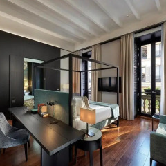 Отель Mandarin Oriental, Milan 5* Президентский люкс с различными типами кроватей