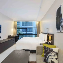 Отель Maitria Sukhumvit 18 Bangkok – A Chatrium Collection 4* Студия Делюкс