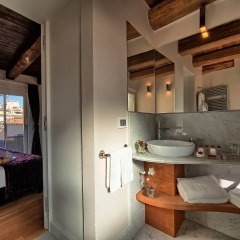 Отель Trevi Palace Luxury Inn Улучшенный люкс с различными типами кроватей фото 3