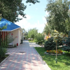 Гостиница Астон парковка