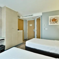 Отель Prestige Suites Bangkok Бангкок комната для гостей фото 10