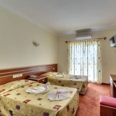 Sunmerry Hotel в номере
