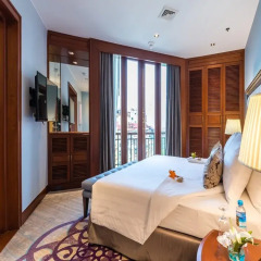 Chatrium Hotel Royal Lake Yangon 5* Люкс с различными типами кроватей фото 5