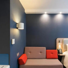 Отель Holiday Inn Express Paris - CDG Airport 3* Улучшенный номер с различными типами кроватей фото 5