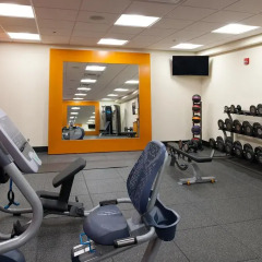 Отель Hilton Garden Inn Pittsburgh Downtown фитнесс-зал
