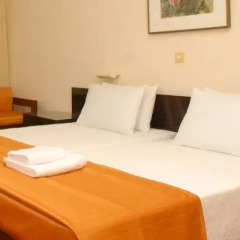 Alexandros Hotel комната для гостей