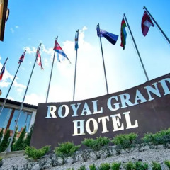 Royal Grand Hotel & Spa вид на фасад фото 2