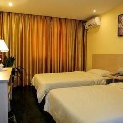 Отель Xiamen Mode Inn Wenzao Branch Сямынь комната для гостей фото 2