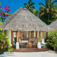 Отель Sheraton Maldives Full Moon Resort & Spa 5* Коттедж с различными типами кроватей фото 2