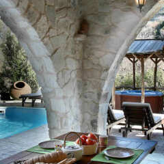 Отель Z and X Holiday Villas бассейн фото 6