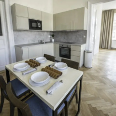 Апартаменты Letna Garden Suites Улучшенные апартаменты с различными типами кроватей фото 27
