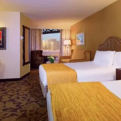 The Orleans Hotel & Casino 3* Номер категории Премиум с 2 отдельными кроватями