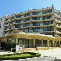 Отель Grenada Hotel - Все включено Болгария, Солнечный берег - отзывы, цены и фото номеров - забронировать отель Grenada Hotel - Все включено онлайн вид на фасад фото 2