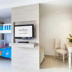 Отель Novotel Phuket Resort 4* Стандартный семейный номер с различными типами кроватей фото 4