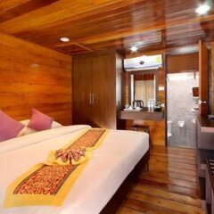 Отель Patong Bay Hut комната для гостей