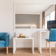 Отель Paradis Blau Испания, Кала-эн-Портер - отзывы, цены и фото номеров - забронировать отель Paradis Blau онлайн удобства в номере фото 4