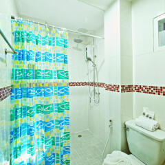 Отель At Phuket Guest House спа