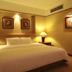 Отель Pantip Suites Sathorn Таиланд, Бангкок - 1 отзыв об отеле, цены и фото номеров - забронировать отель Pantip Suites Sathorn онлайн комната для гостей фото 4