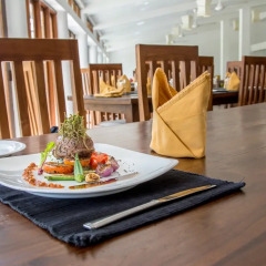 Отель Nuwarawewa Rest House питание