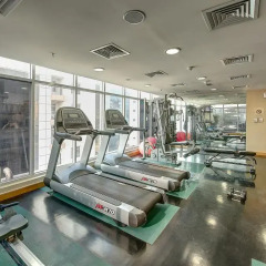 Grandeur Hotel фитнесс-зал