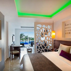 Отель Flamingo Cancun Resort 3* Полулюкс у бассейна с различными типами кроватей