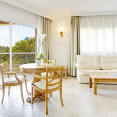 Отель Grupotel Santa Eulària & Spa - Adults Only комната для гостей фото 5