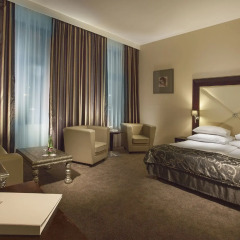 Grandior Hotel Prague 5* Номер Делюкс с двуспальной кроватью фото 3
