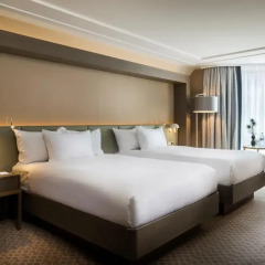 Отель Hilton Vienna Plaza Вена комната для гостей фото 4