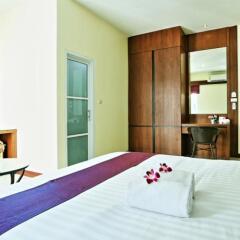 Отель At Phuket Guest House комната для гостей фото 5