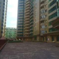 Apple hostel Алматы парковка фото 2