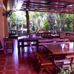 Отель Ampan Resort питание
