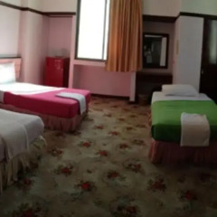 Daeng Plaza Hotel комната для гостей фото 2