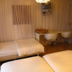 Hotel Victorie 3* Трёхместный номер с различными типами кроватей фото 2