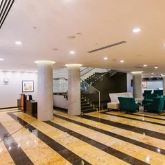 Гостиница DoubleTree by Hilton Tyumen в Тюмени - забронировать гостиницу DoubleTree by Hilton Tyumen, цены и фото номеров Тюмень фитнесс-зал